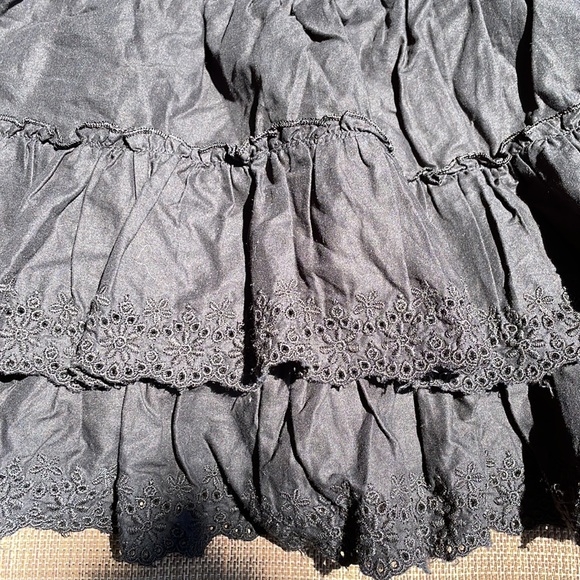 Divided by H&M Black Skater Style Skirt Pouf - Picture 2 of 4